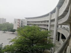 -广州市第二中学高中部(科学城校区)