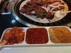 -牛味道炭火烤肉(湖前总店)