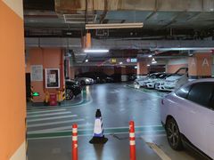 -来福士广场-地下停车场