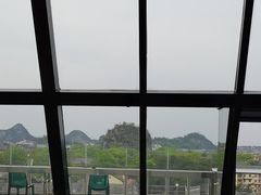 -四月吧餐厅(正阳步行街店)