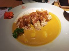 咖喱吉列猪扒饭-Lia Cafe Bar Restaurant松山咖啡屋