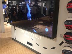 -NIKE品牌体验店(南京东路店)