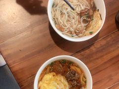 -矮子粉店1985·长沙米粉(湘春路店)