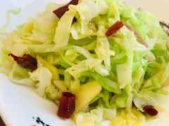 火腿炒莲白-云隐小厨·传统大理美食(复兴路店)