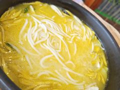 -桥香园过桥米线(国贸店)