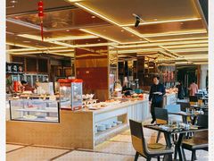 -大中华希尔顿酒店-念自助餐·嗨啤·小龙虾