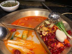 奔驰火锅-周师兄大刀腰片火锅(洪崖洞旗舰店)