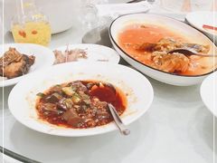 -梅龙镇酒家(南京西路总店)