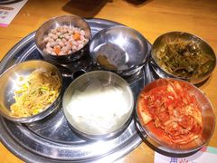-老炉家木炭烤肉(长江国际店)