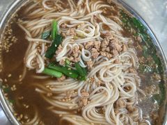 -正宗杨记普洱酸醋米线(总店)