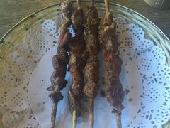 -巴依兄弟西域美食(机场店)