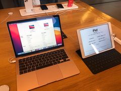 -Apple零售店(华贸购物中心店)