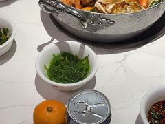 -七欣天香辣蟹火锅(闵行浦江欢乐颂店)