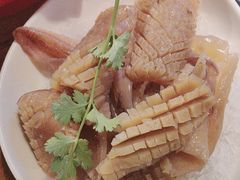-城墙拐拐火锅(三峡广场黑金冠店)