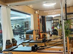 -简·无界健身工作室·运动康复·体态(石厦店)