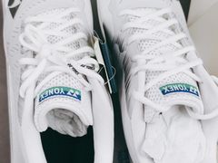 -YONEX苗江运动城(源深店)