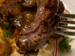-Oasis Bar & Grill