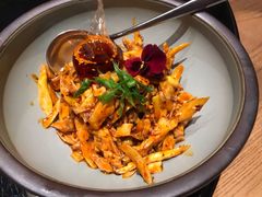 敲糖棒棒鸡-辛香汇·现炒川菜(淮海路百盛店)