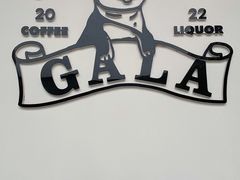 -ZAZA.CAFE.BAR