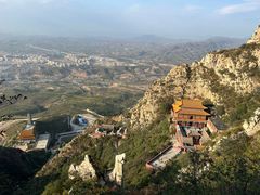 -鸡鸣山旅游风景区