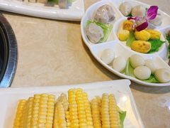 香芋-墨脱石锅椰子鸡•香草鸭•东山羊(大东海店)