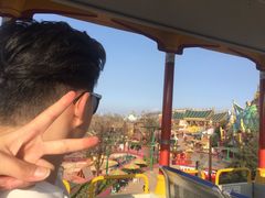 -七彩云南欢乐世界