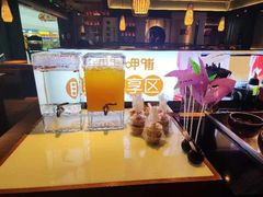 -呷哺呷哺(融创茂店)