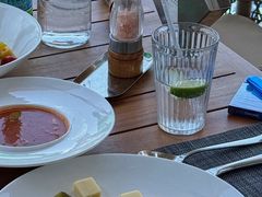 -MONICH牛排融合餐厅(和义大道购物中心店)