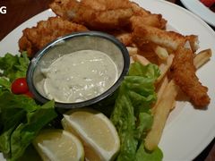 fish&nbsp;and&nbsp;chips-Pancakes on the rocks(Darling Harbour)