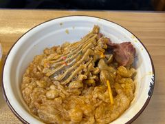 -丽丽三鲜螺蛳粉(田林路店)