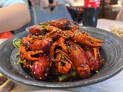 -肥肥虾庄·金牌油焖大虾(首义路店)