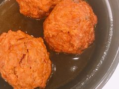 蟹黄狮子头-鸿运酒楼