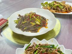 -洪霞餐馆