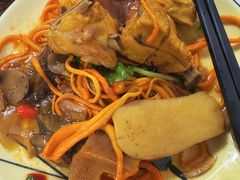 -野菌王•养生汤锅•野生菌火锅(大理漾濞路店)