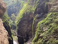 -龙水峡地缝景区