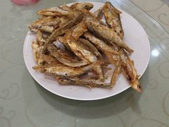 -微山岛春天里酒家