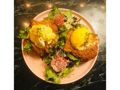 牛肉班尼迪克蛋-the rug 飞毯 (朝阳公园店)