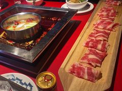 -二荆条·蜀鲜汇城市森林火锅