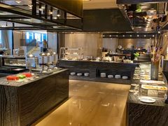 -天津梅江中心皇冠假日酒店