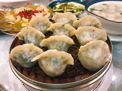 渔村三鲜包-小船渔村•大连菜•大连焖鱼(明泽街店)