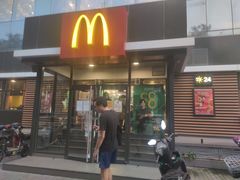 门面-麦当劳(农光里店)