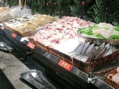 -吉布鲁牛排海鲜自助(假日国际店)