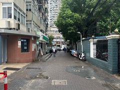 -曹家渡街道图书馆
