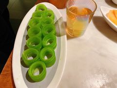 -尚尚仙·酸汤猪手·猪肚鸡火锅(华联万柳购物中心店)