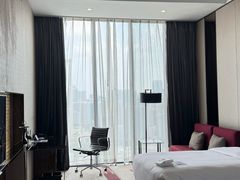 -广州天河希尔顿酒店