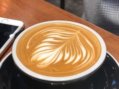 Latte-black rainbow coffee