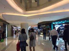 -香港ELEMENTS圆方