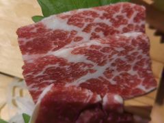 -山川小町·极番烧肉(新地假日广场店)