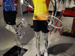 -YONEX苗江运动城(源深店)