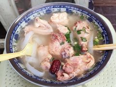 -燕子煨汤(山海关路店)